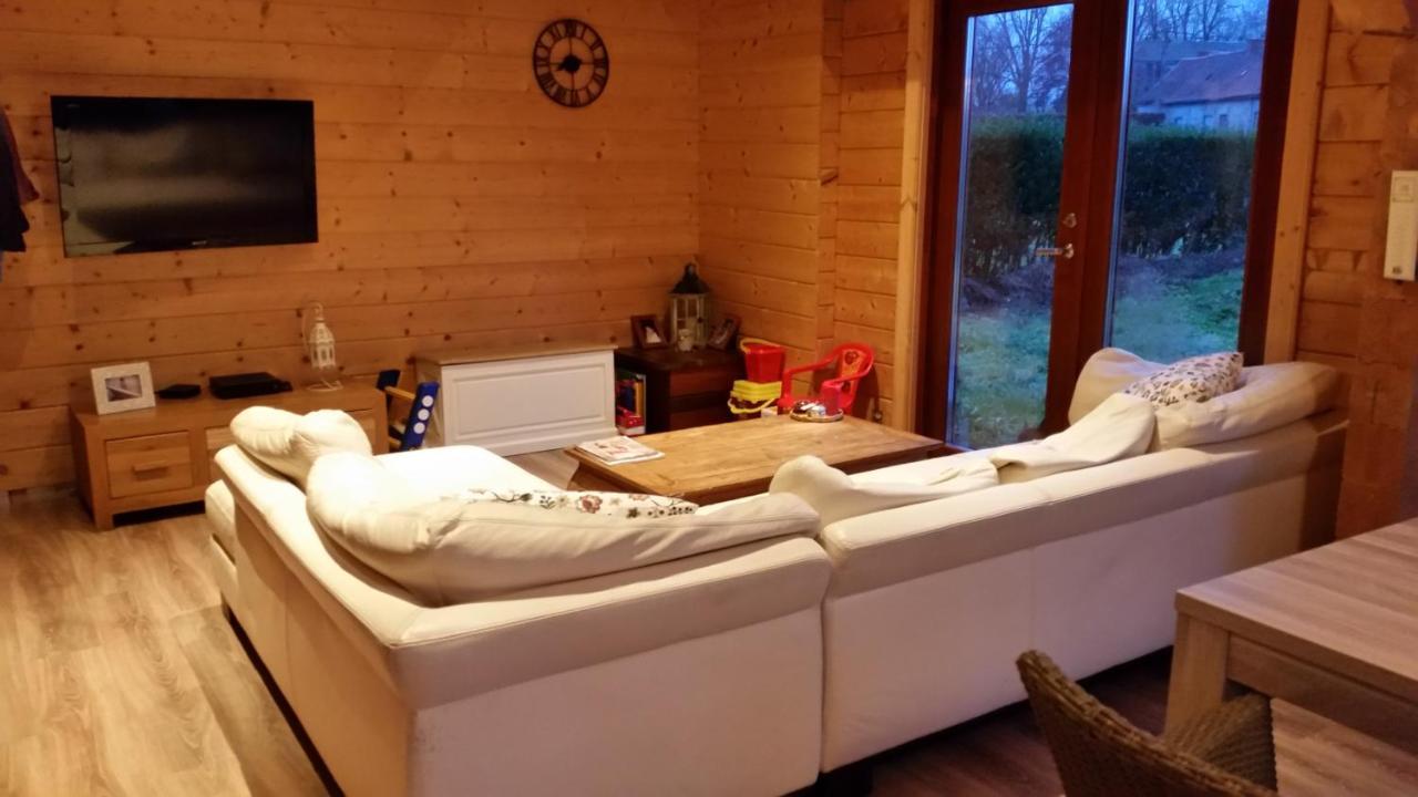 Au Chalet Bed and Breakfast Maubray Exterior foto