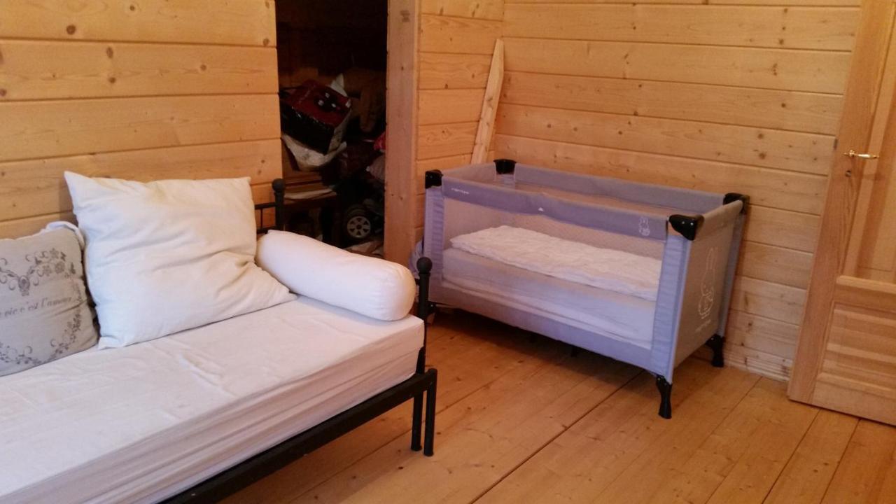 Au Chalet Bed and Breakfast Maubray Exterior foto