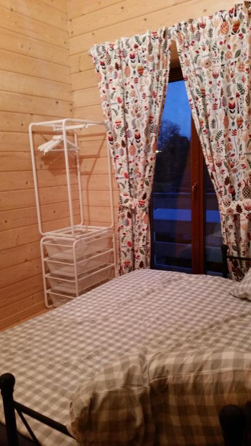 Au Chalet Bed and Breakfast Maubray Exterior foto